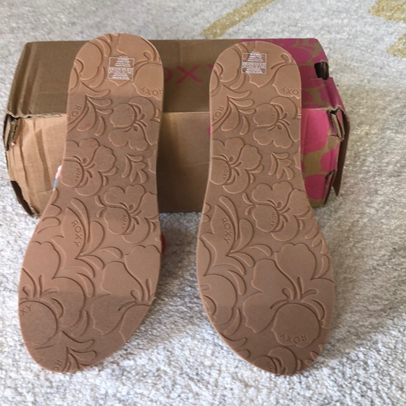 NWB Roxy Porto Flip Flops 🩴 - Picture 5 of 7